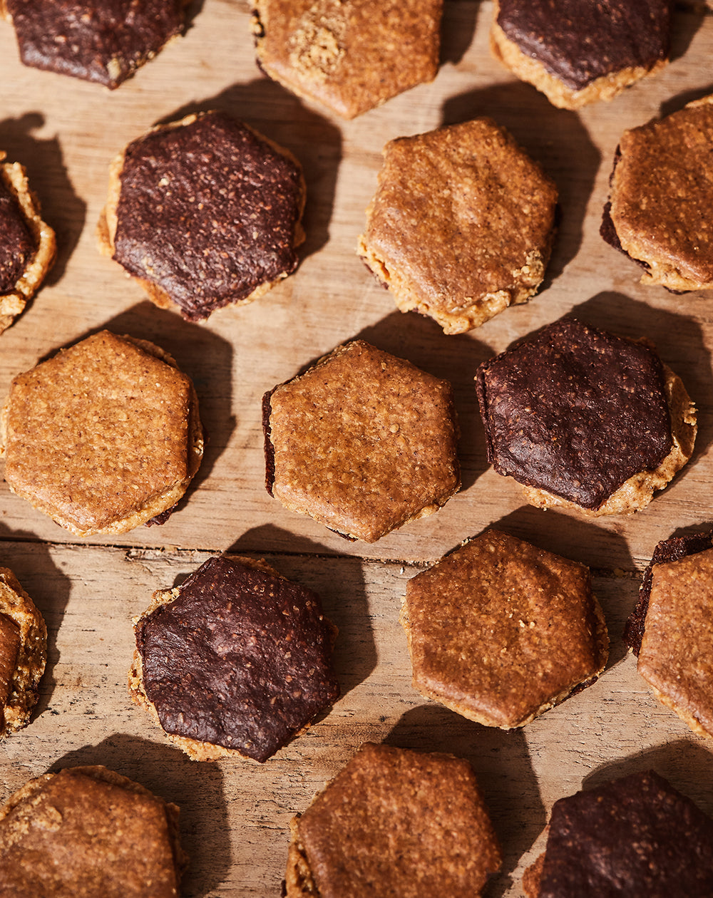 Galletas de Avena, Cacao y Vainilla rellenas de Maní (200g)